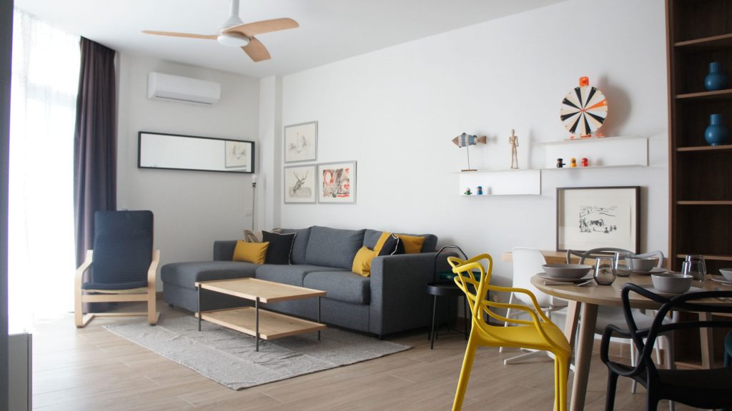 La Roca Rentals y Calma Rentals. Official site Torremolinos